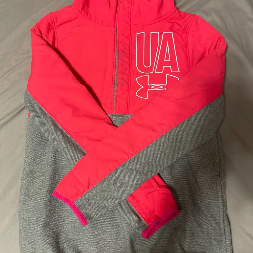 Under Armour Coldgear Neon Pink Sweatshirt